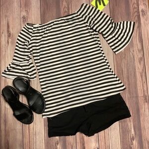 Striped Off-Shoulder Bell Sleeve Top women’s M